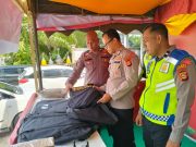 Polres OKI Distribusikan Perlengkapan Pos Pam Nataru