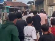 Beredar Video Anggota Polsek Tulung Selapan Diamuk Massa Saat Bertugas