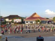 Pejabat Wali Kota Ikuti Senam Kebugaran Jasmani Bersama ASN Dan PHL Di Lingkungan Pemerintah Kota Pangkalpinang