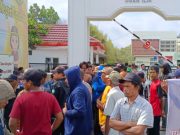 Puluhan Warga Geruduk Kejari Ogan Ilir, Tuntut Oknum Anggota Dewan OI Terpilih Diduga Mafia Tanah