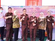 Peringati Hari Bakti Adhyaksa Ke-64, Kejari Kota Pangkalpinang Gelar Donor Darah Hingga Pasar Murah