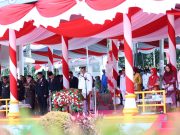Pengibaran Bendera Merah Putih Detik-Detik Peringatan HUT RI Ke-79 Di Alun-Alun Taman Merdeka Berlangsung Khidmat
