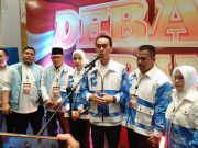 Pakai Batik Motif Perahu Kajang, Muchendi-Supriyanto Maksimalkan Potensi Ekonomi Kreatif Masyarakat