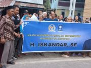 Iskandar Perkuat Kepedulian Sosial di SP Padang, Beri Bantuan Untuk Lansia dan Perbaikan Rumah