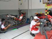 Ternyata Tanda-tanda Motor Rusak Bisa Dilihat dari Knalpot, Begini Caranya