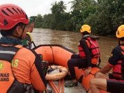 Jemput Istri, Petani Terseret Sungai Komering dan Tenggelam