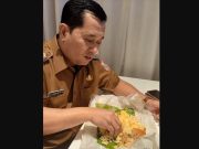 Bupati Askolani: Kesederhanaan yang Menginspirasi di Meja Berbuka