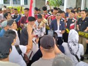 Warga Tanjung Batu Desak Pencopotan Kades, Tuduh Ada Penyelewengan Dana Desa