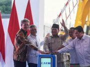 Prabowo Resmikan Mega Proyek Baterai Listrik Terintegrasi di Karawang