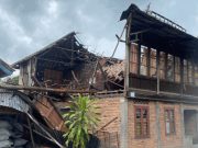 Diterjang Hujan dan Angin, Rumah Tua di Kayuagung Ambruk