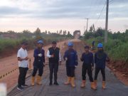 PT OKI Pulp & Paper Mills Dukung Pembangunan Infrastruktur OKI Lewat Program CSR Perbaikan Jalan Pasar Jetty Baung