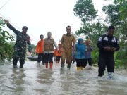 Tinjau Wilayah Terdampak Banjir, Bupati OKI Fokus Pemulihan