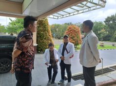 Puluhan Dokter Datangi Kantor Bupati OKU Timur, Tagih Kepastian Insentif 2026