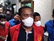 Korupsi KUR Rp9,5 Miliar, Kejari OKI Kenakan Rompi Oranye ke Tiga Tersangka