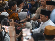 Prabowo Rangkul Rakyat di Istana, Open House Lebaran Dipadati Ribuan Warga
