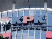 Dari Tahanan Rumah ke Rutan, Keputusan KPK Dipersoalkan