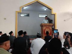 Kenang Masa Kecil, Bupati Asgianto Shalat Id di Masjid Al-Ihsan