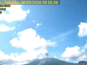 Gunung Ibu Meletus, Warga Diminta Pakai Masker