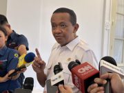 Bahlil Ingin Bertemu Pencipta Lagu ‘Mas Bahlil Ganteng’