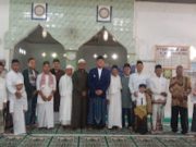 Pemdes dan Masyarakat Pengabuan Timur Sambut Hangat Wabup PALI pada Perayaan Idul Adha