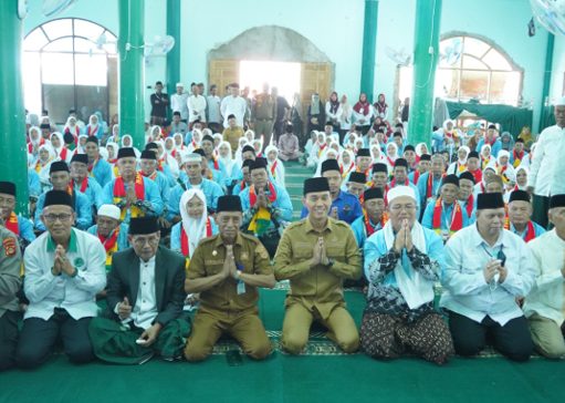164 CJH Kloter 10 Diberangkatkan, Bupati OKI Tekankan Kesiapan Fisik dan Kebersamaan