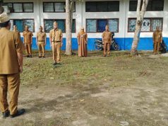 Pimpin Apel Rutin, Sekcam Ocha Berikan Semangat dan Motivasi Kerja Bagi Seluruh Perangkat Desa