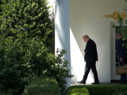 Trump Yakin Kesepakatan AS-Iran Tercapai Pekan Depan