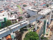 LRT Jakarta Fase 1B Tersambung 100 Persen, Girder Terakhir Rampung Dipasang