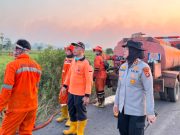Respons Cepat Karhutla, Kapolres Ogan Ilir Pimpin Tim Gabungan Padamkan Titik Api