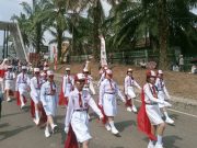 Semarak HUT RI ke-81, Bupati Asgianto Lepas Ribuan Pelajar PALI dalam Lomba Gerak Jalan Indah