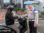 Tegakkan Disiplin Internal, Propam Polda Sumsel Razia Kelengkapan Kendaraan Personel