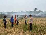 Patroli Karhutla Rutin, Kapolsek SP Padang Sampaikan Imbauan Langsung ke Masyarakat